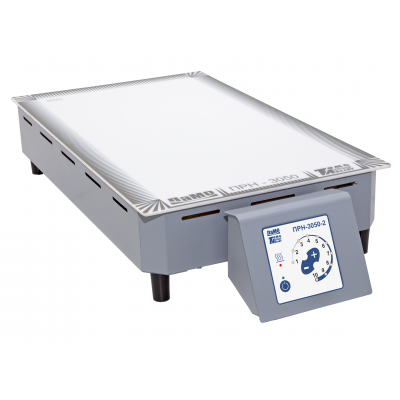 Плита нагревательная лабораторная со стеклокерамической поверхностью ПРН-3050-2 Плита нагревательная лабораторная со стеклокерамической поверхностью ПРН-3050-2